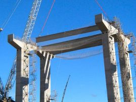 Grúas y Transportes Bony estructura de puente
